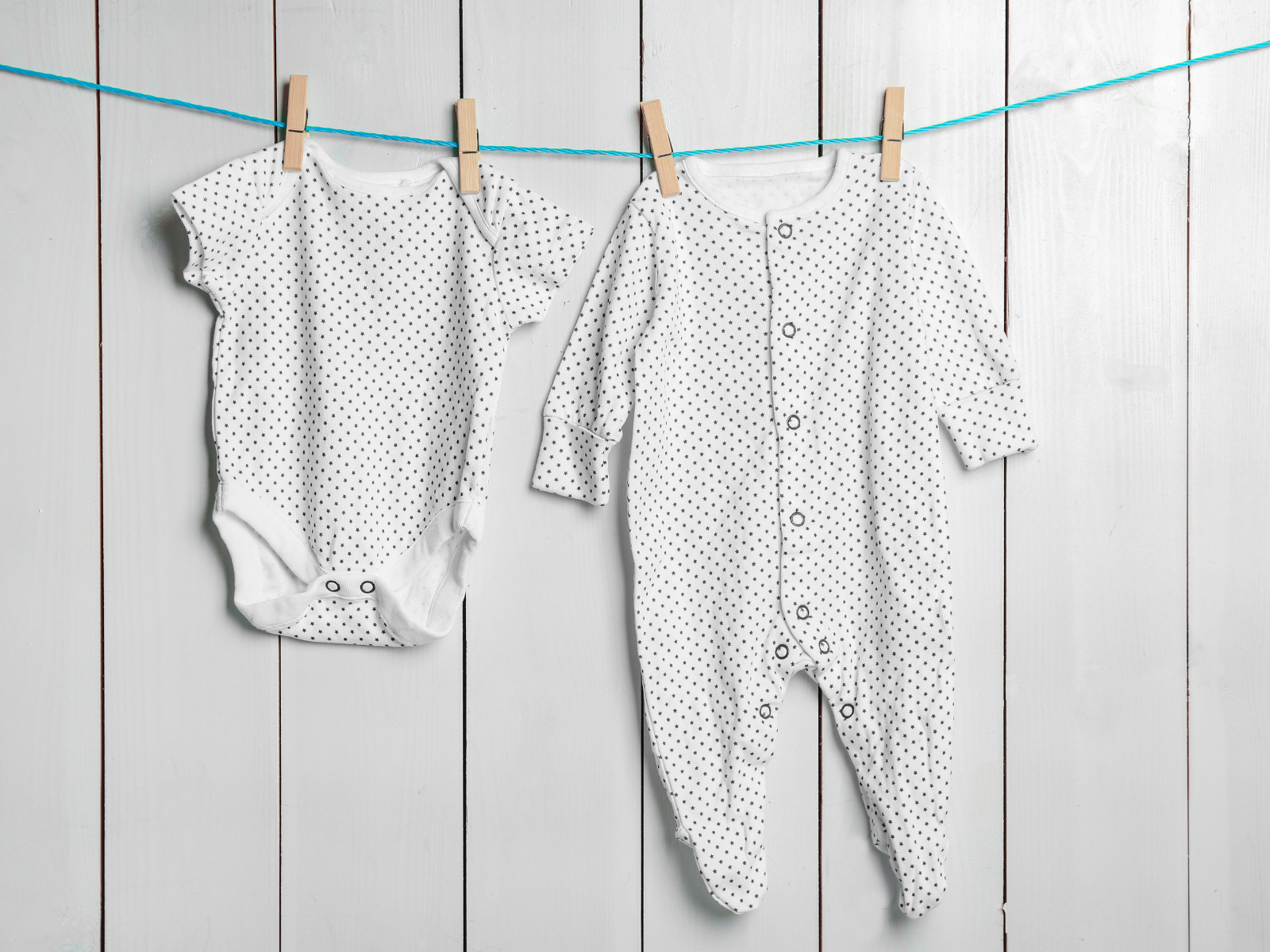 子供にやさしい素材って?ポリエステル、アクリルでも大丈夫?