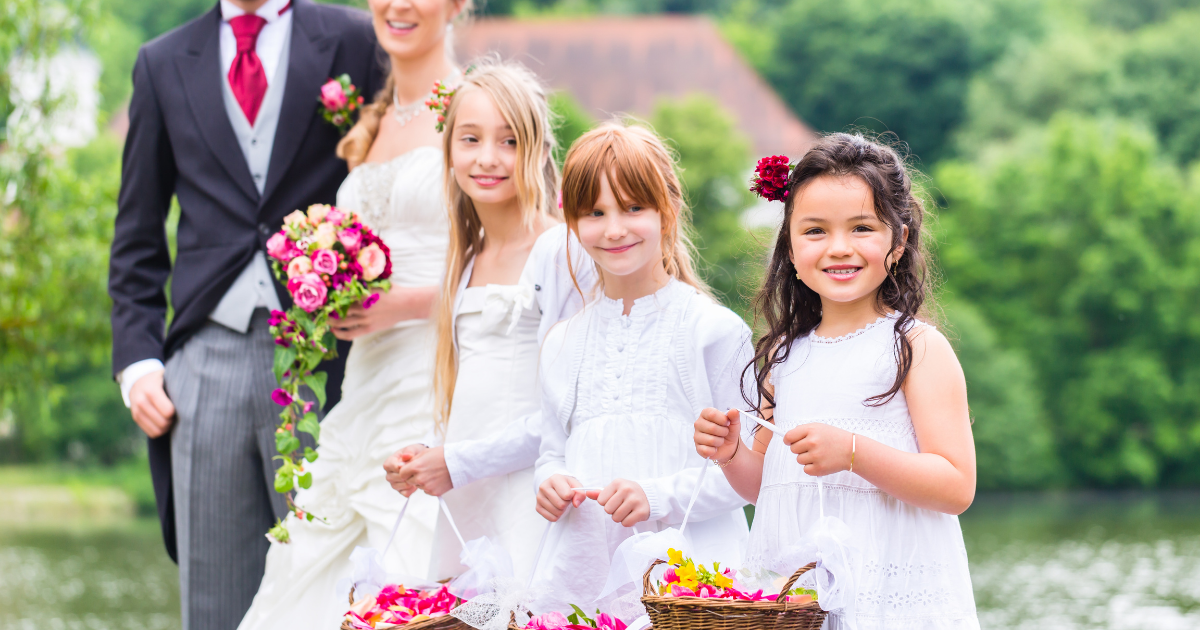 【結婚式】子供の服装のマナーと注意点は?