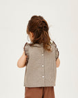 blouse p2 checkを着ている女の子
