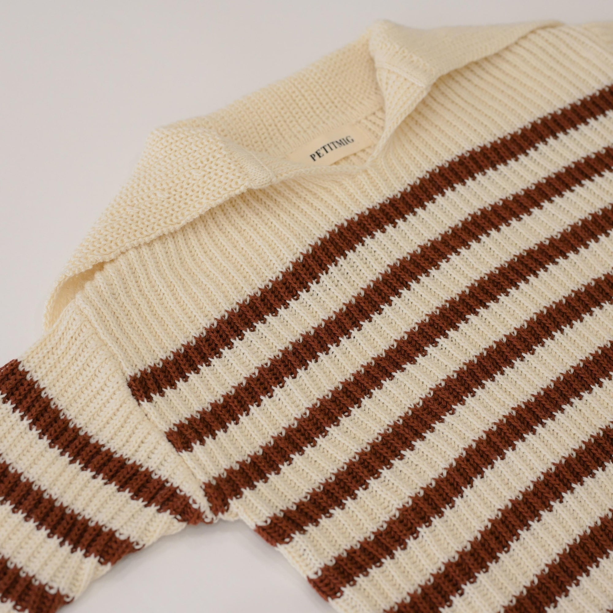 knit E3 border