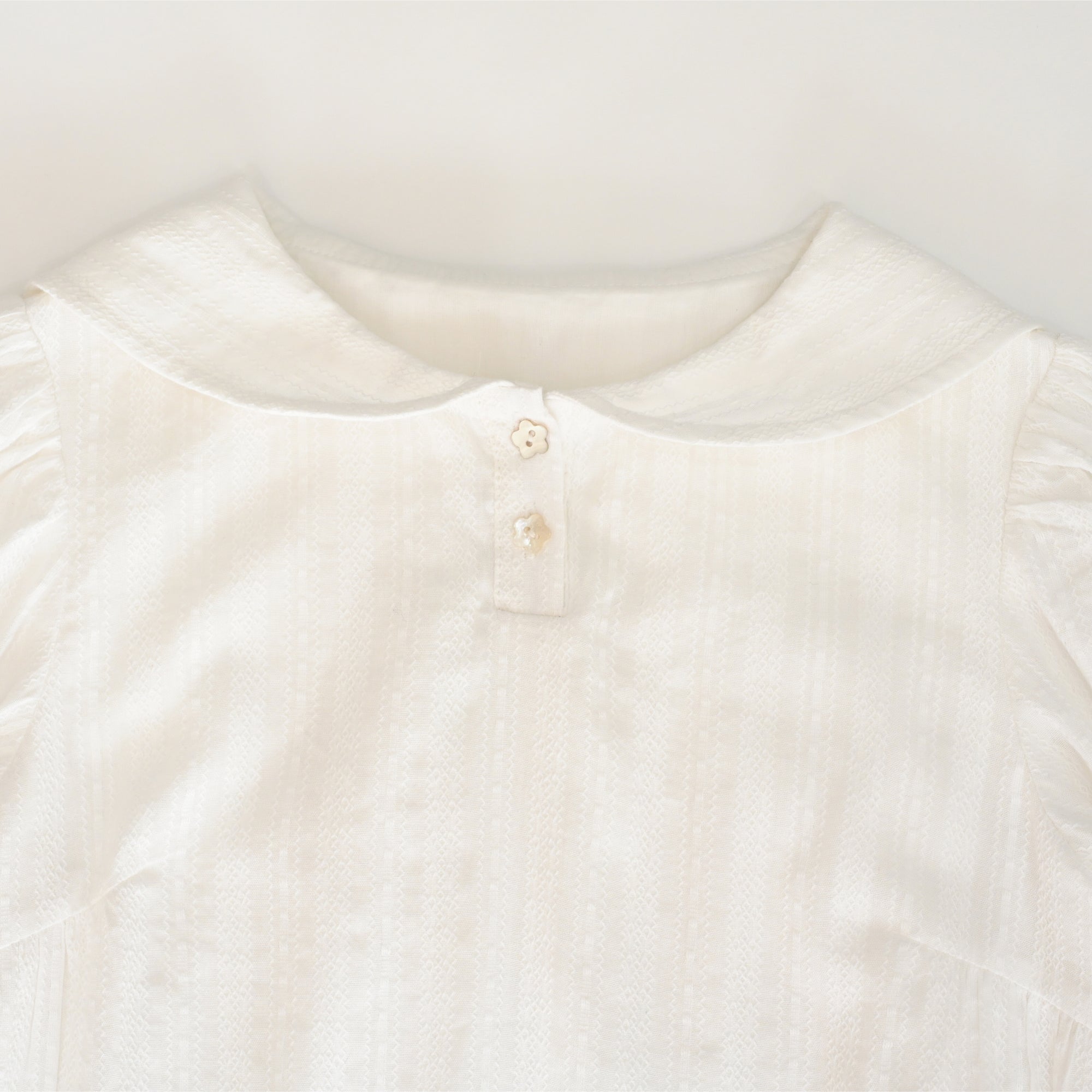 one piece G1 white