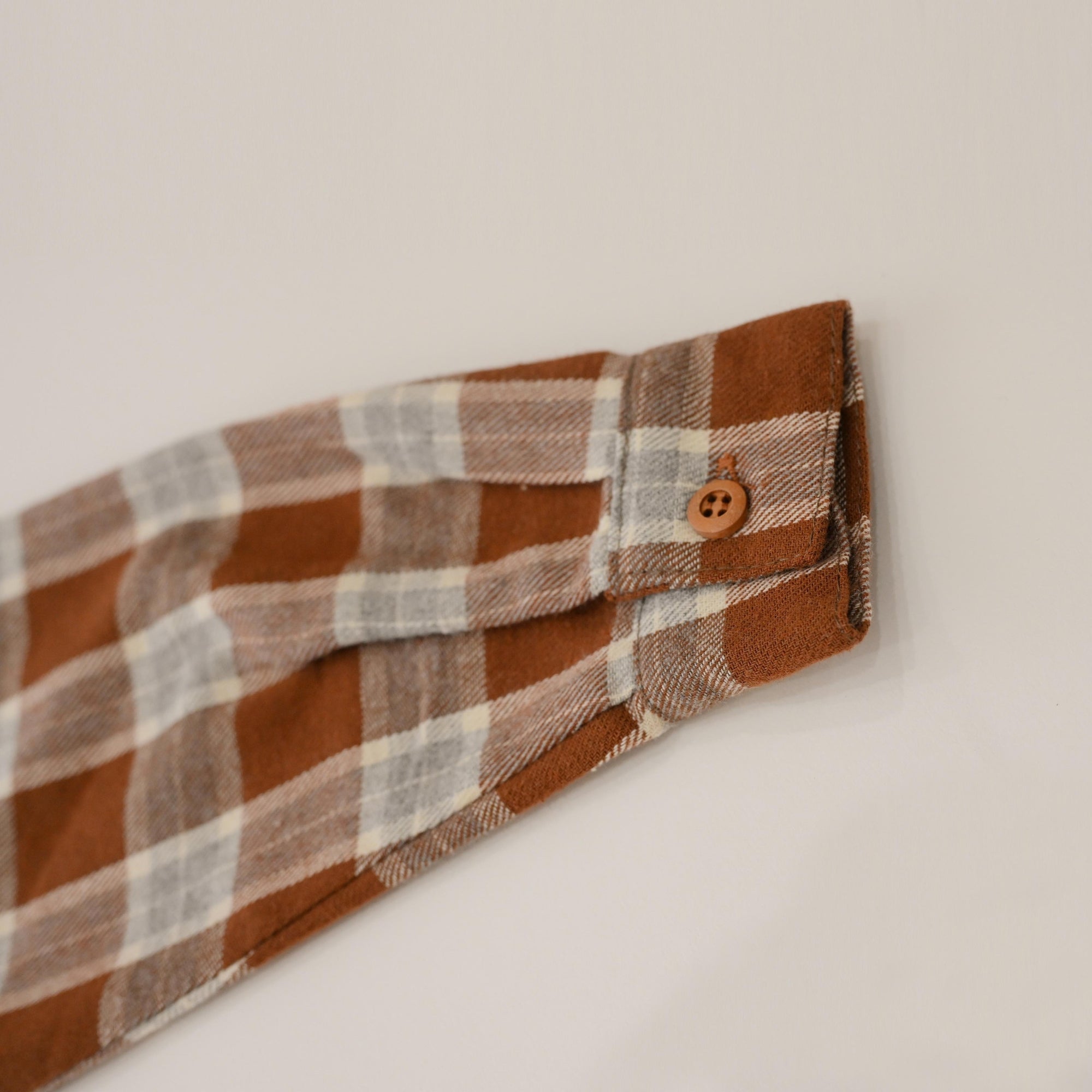 shirt E1 check