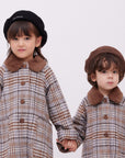 hat T1を被る子供