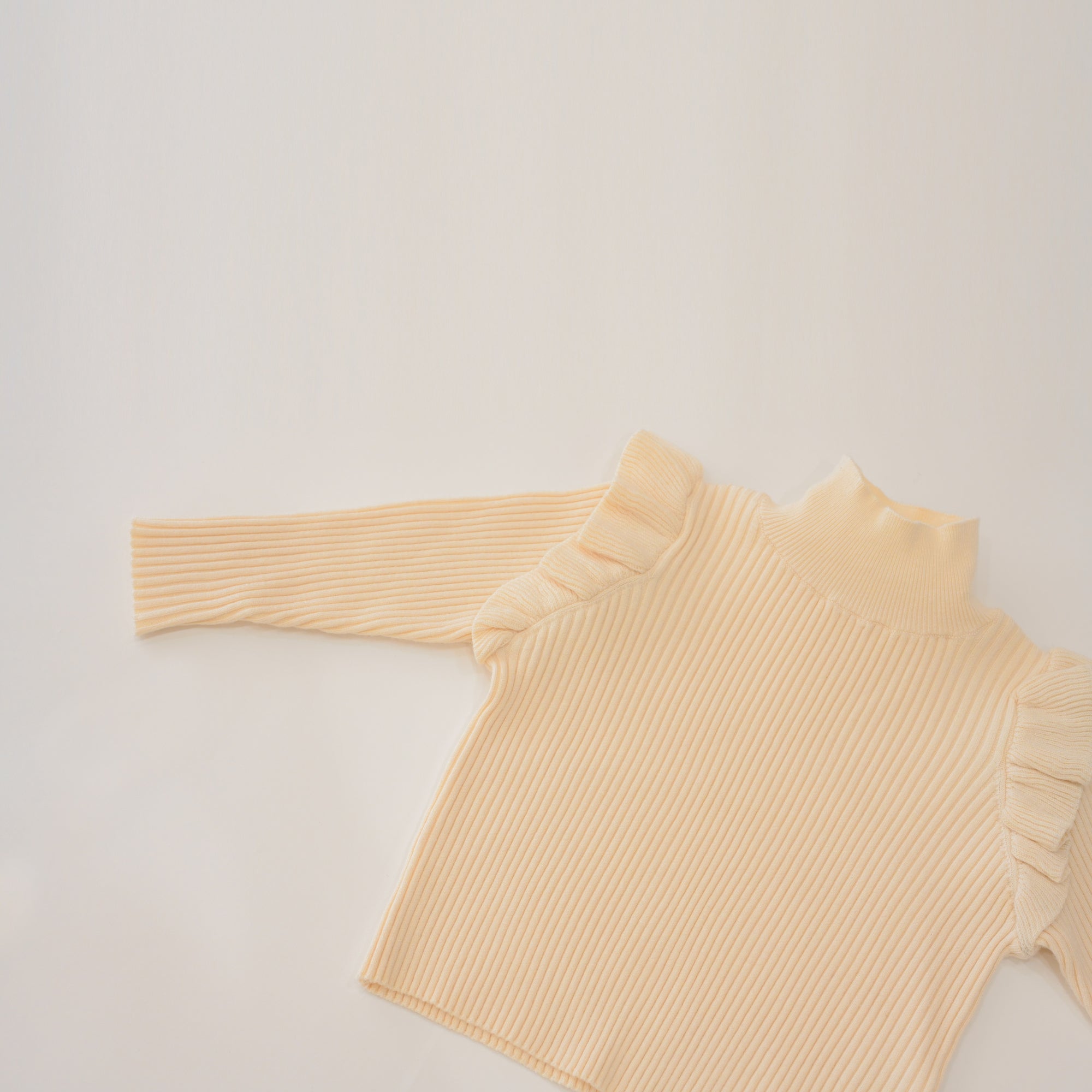 knit E5 frill