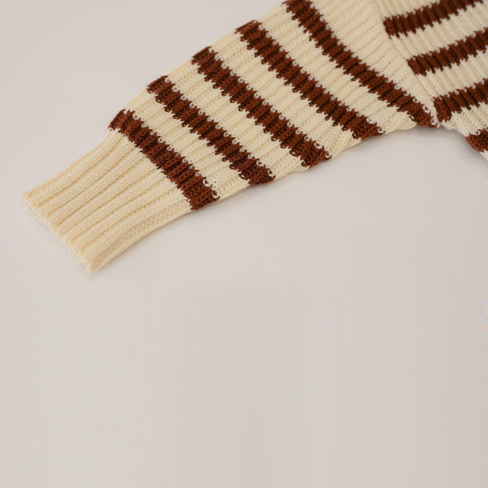 knit E3 border