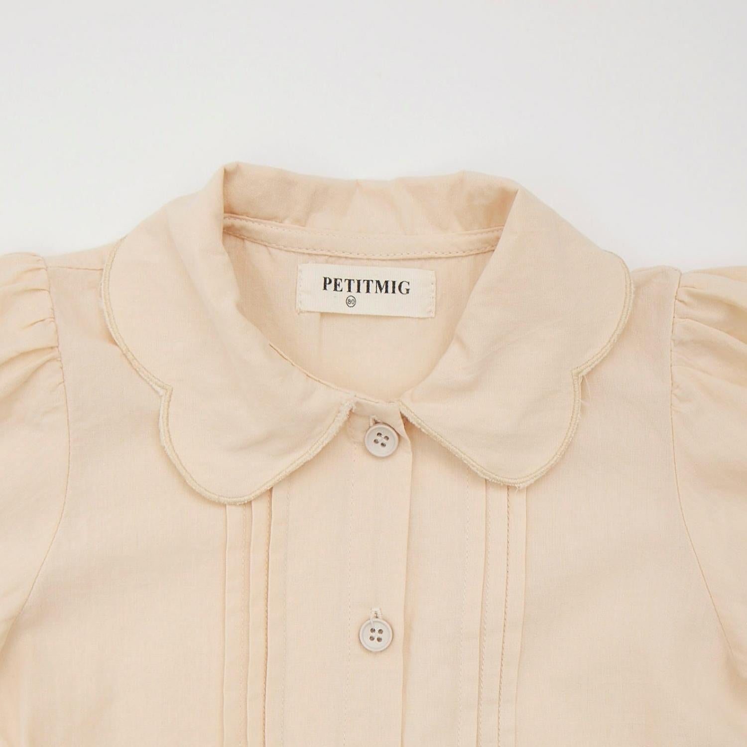 【OUTLET】クラシカルタック パフスリーブブラウス