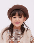 hat T1を被る女の子