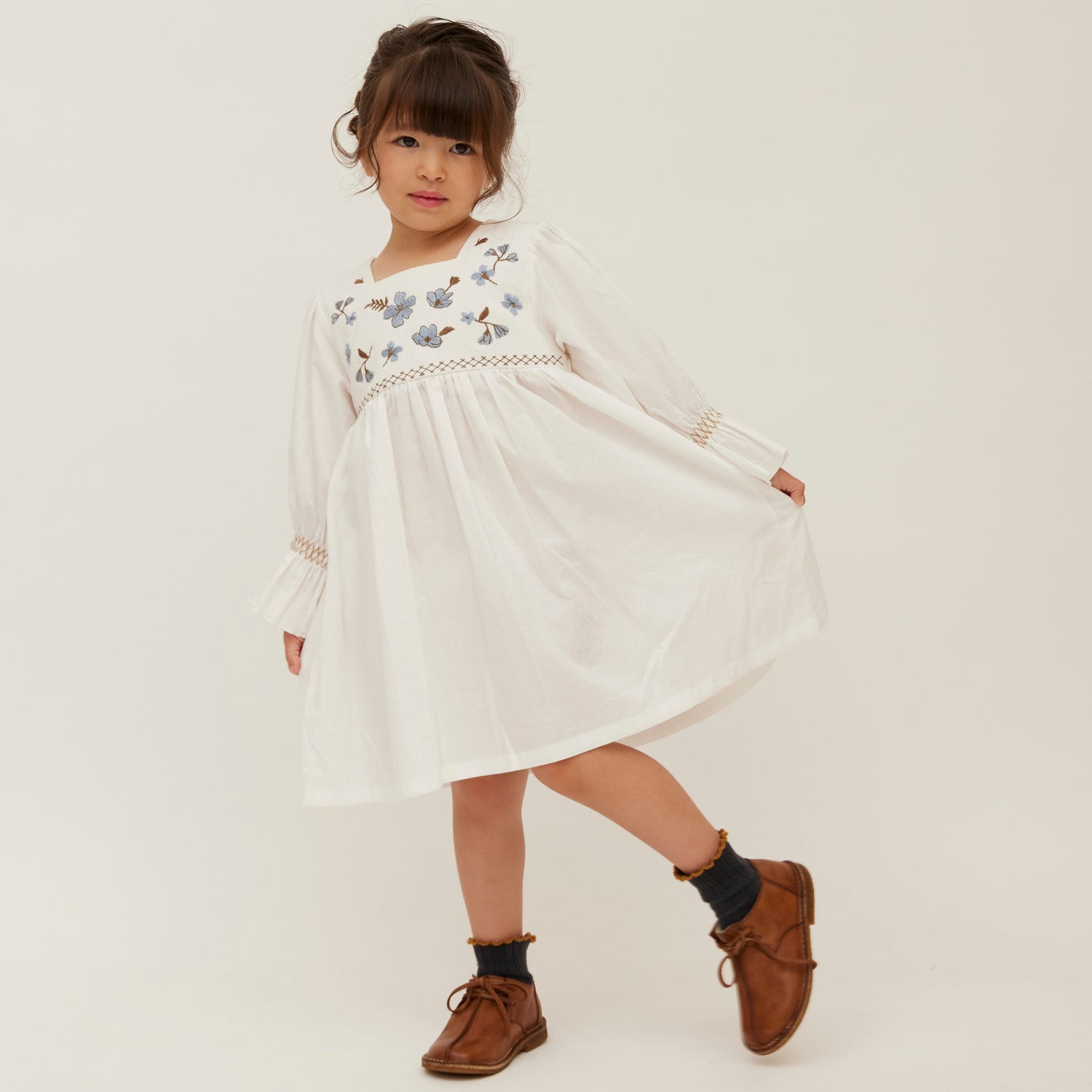 ワンピース G5 ホワイト