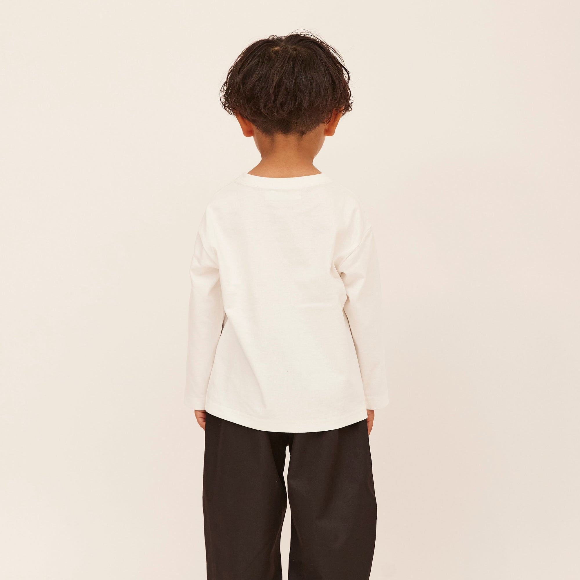 Tシャツ E3