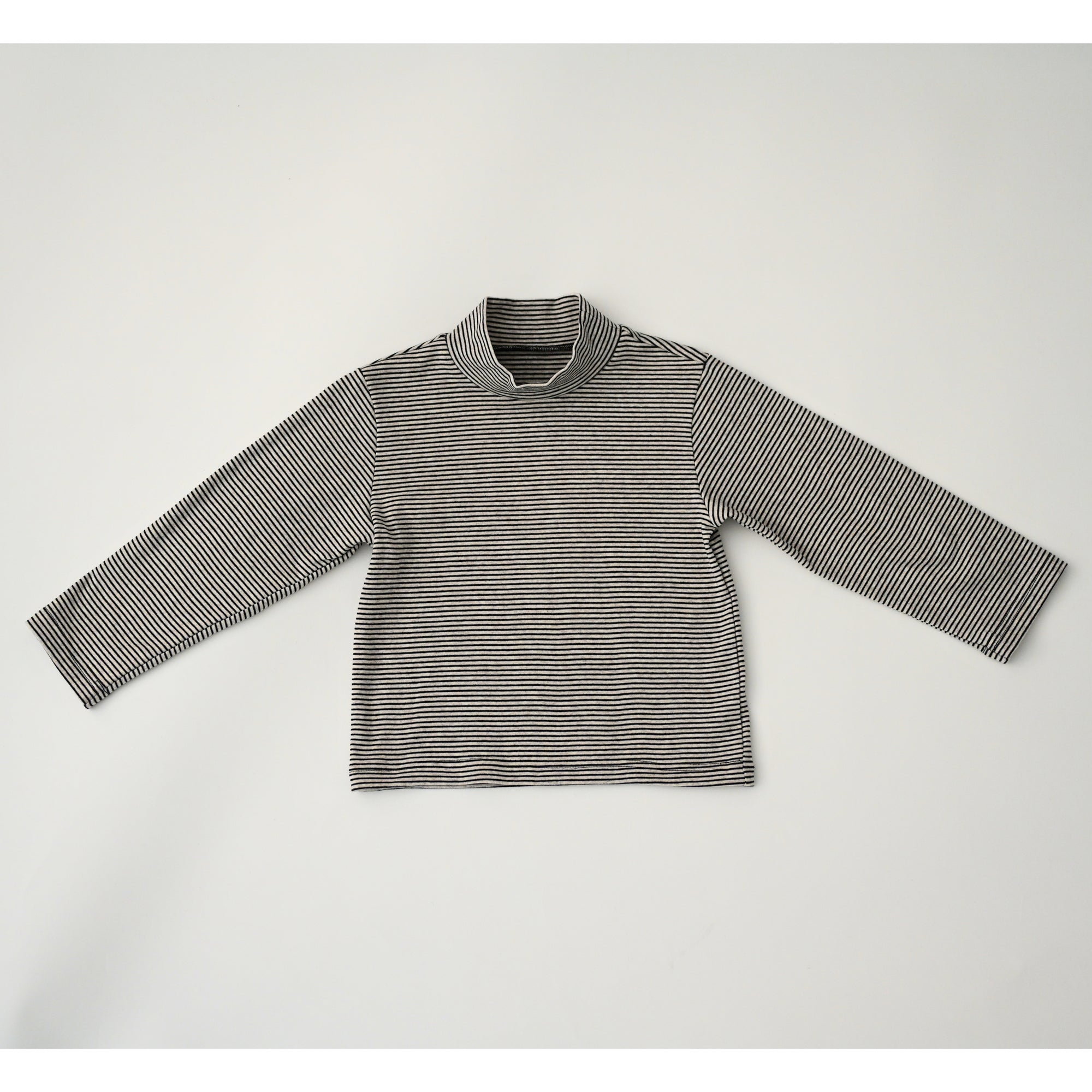 Tシャツ E4 ボーダー