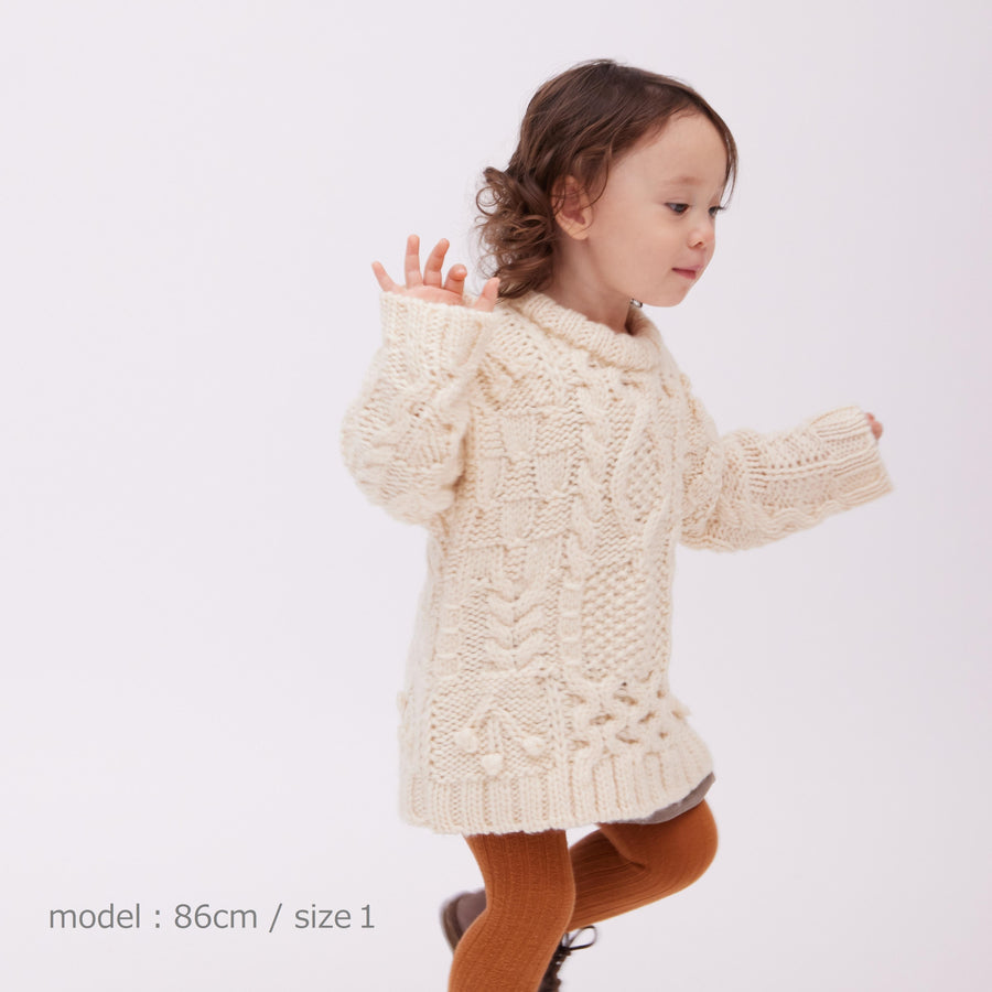 knit T1 white